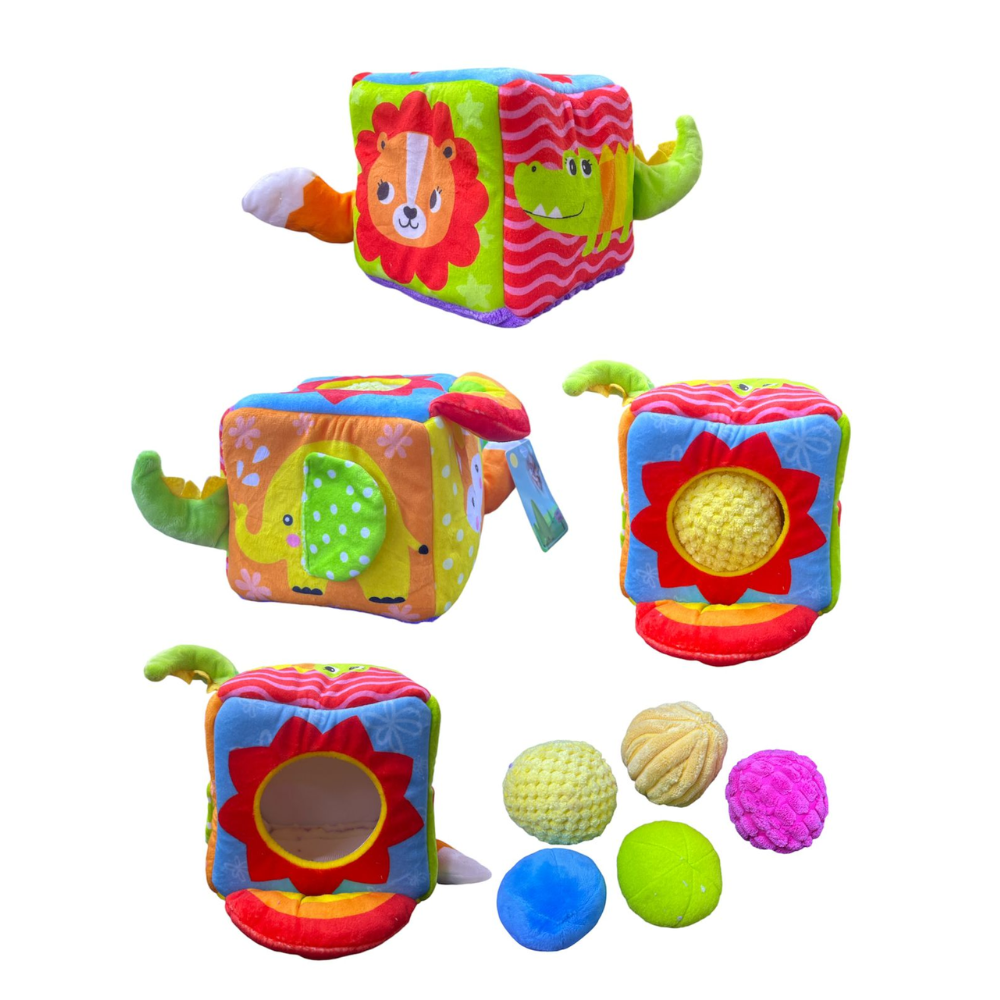 Cubo sensorial de telas con pelotas