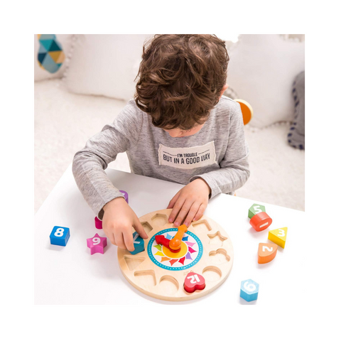 Classic World Tic-tac - Reloj de clasificación de forma de madera, 12 números, para niños pequeños, educación temprana