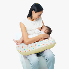 Almohada de Lactancia y Estimulacion 5 en 1 - Plush Maiz Mickey