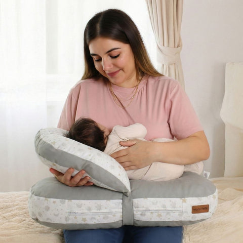 Doble Almohada de Lactancia Multifuncional Maternelle - Modelo Luna Estrellas - Soporte Durante la Lactancia y Estimulación