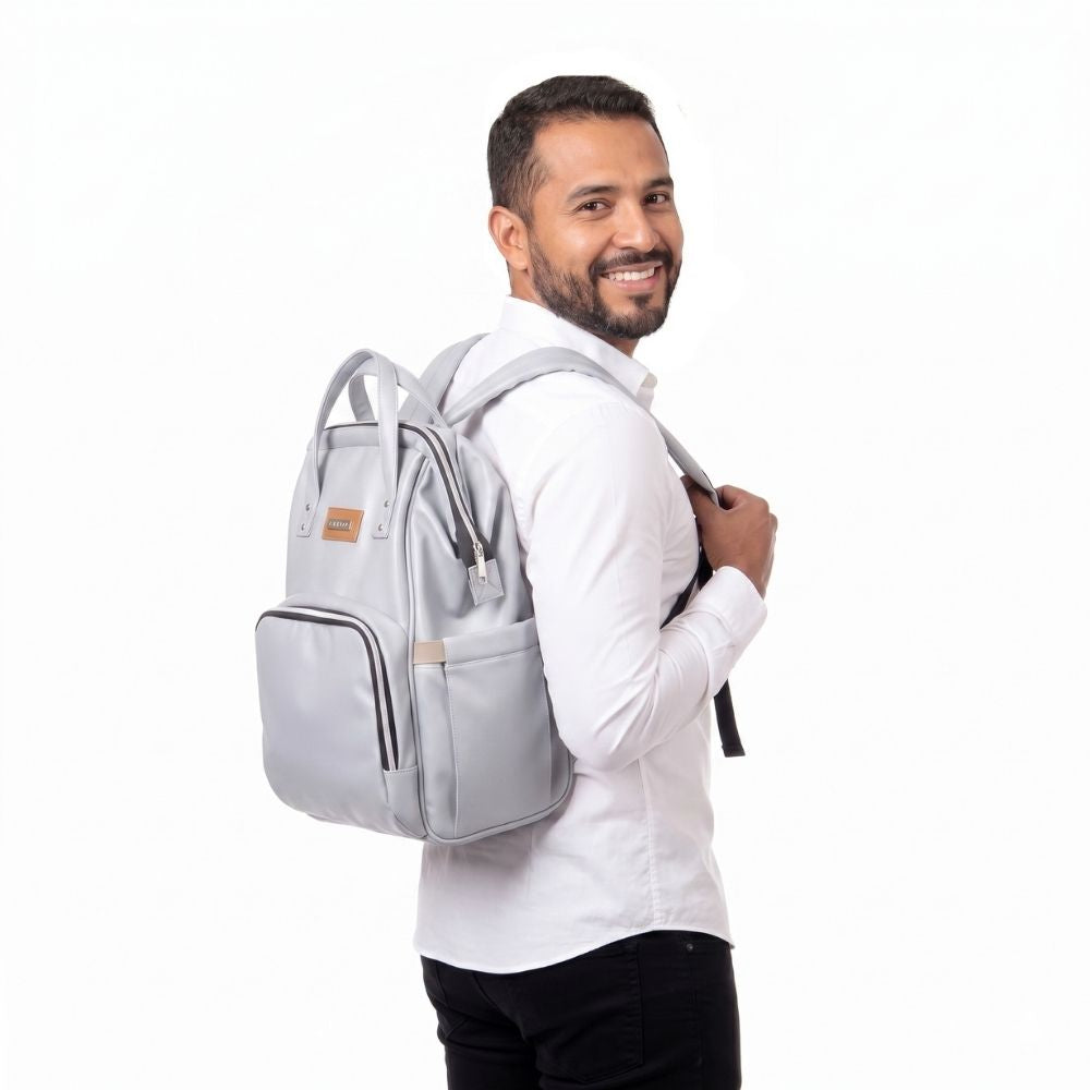 Mochila pañalera Ploma Maternelle para bebé